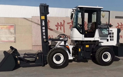 越野叉車塑料托盤怎么選擇？